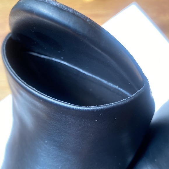 VINCE Woman black leather heels, size 9/39 - Picture 13 of 16